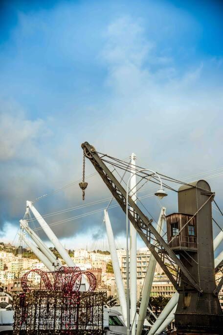 La Finestra Sul Cielo Del Porto Antico Di Genova Génova Exterior foto