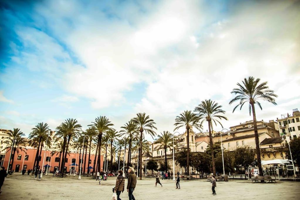 La Finestra Sul Cielo Del Porto Antico Di Genova Génova Exterior foto